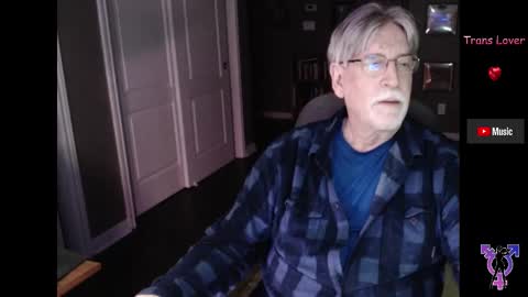 Snapshot of pghk2000 chatting on February 2025 04:46:01 AM George online show from February 2025 04:46:01 AM