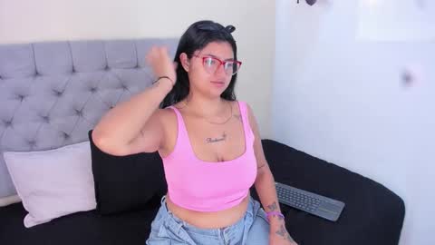 phaniedoll online show from September 2025 10:38:02 AM