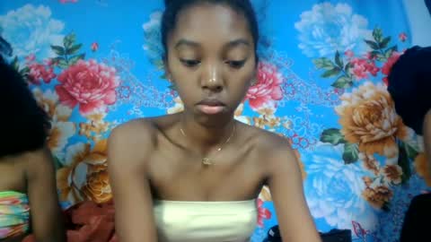 phaosiia online show from June 2026 07:27:02 PM
