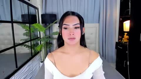 phenomenal_ivy online show from June 2026 10:47:01 AM