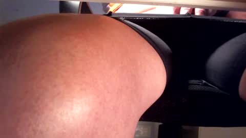 Phil online show from December 2025 08:54:01 AM