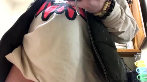 Snapshot of phildoesart chatting on February 2025 04:50:01 AM Phil online show from February 2025 04:50:01 AM