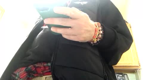 Snapshot of phildoesart chatting on October 2025 02:48:01 PM Phil online show from October 2025 02:48:01 PM