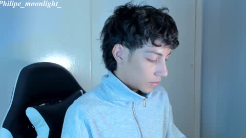 Snapshot of philipe_moonlight_ chatting on February 2025 08:20:01 AM Phil. INDEPENDENT MODEL online show from February 2025 08:20:01 AM