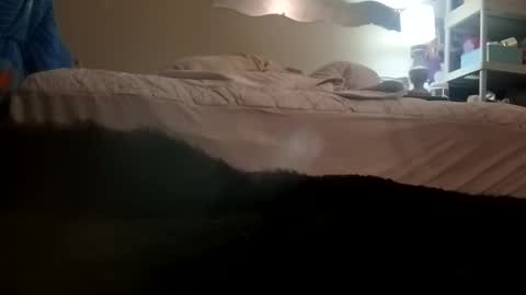 phillipdee online show from November 2025 06:29:01 PM