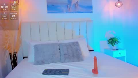 phoenix_lane online show from September 2025 11:46:02 AM