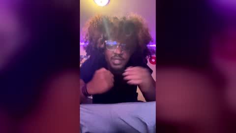 Snapshot of phonix23 chatting on December 2025 08:34:01 AM phonix23 online show from December 2025 08:34:01 AM