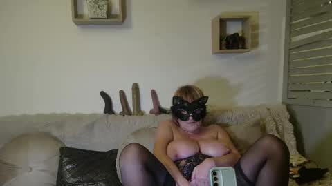 phryna online show from January 2026 05:22:01 AM