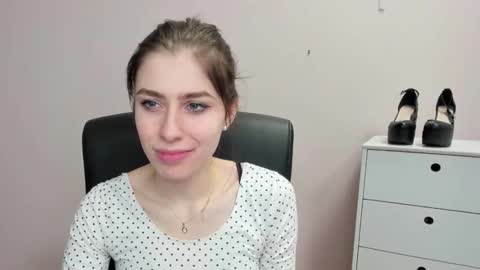 Snapshot of pia_desire chatting on February 2026 08:15:02 AM P I A online show from February 2026 08:15:02 AM