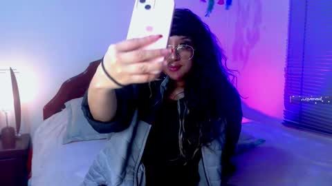  PIA FISHER  online show from February 2026 01:29:02 AM