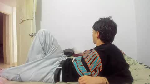 Snapshot of picaszomilos350 chatting on May 2026 03:02:01 AM picaszomilos350 online show from May 2026 03:02:01 AM