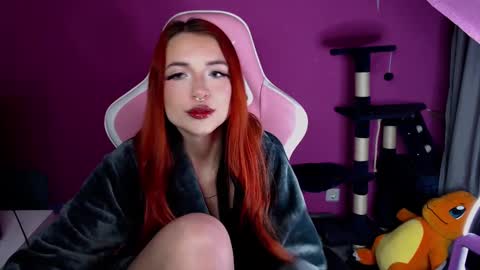 Snapshot of pichuccinox chatting on March 2025 09:31:02 PM Mia online show from March 2025 09:31:02 PM