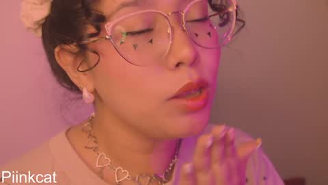 Emi online show from February 2025 06:35:01 AM