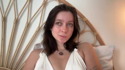 Trisha     online show from December 2024 09:41:01 AM