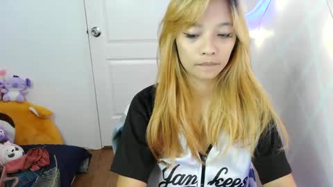 pinay beauty14 online show from January 2025 02:39:01 PM