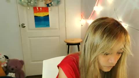 pinay beauty14 online show from February 2025 01:00:02 PM