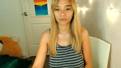 pinay beauty14 online show from February 2025 09:33:02 PM