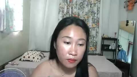 Snapshot of pinayhotty_yumie chatting on June 2026 01:28:02 AM yumie online show from June 2026 01:28:02 AM