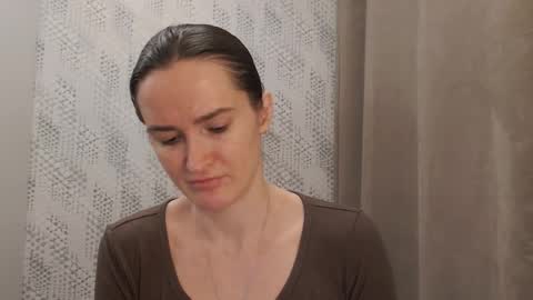       online show from January 2025 04:15:01 PM