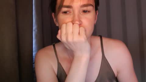       online show from September 2025 06:40:02 AM