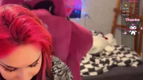 Snapshot of pineapple_dope chatting on June 2026 08:30:02 PM Nancy online show from June 2026 08:30:02 PM