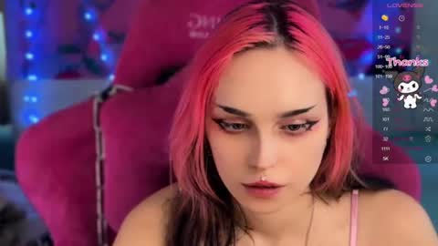 Snapshot of pineapple_dope chatting on July 2026 03:23:01 AM Nancy online show from July 2026 03:23:01 AM