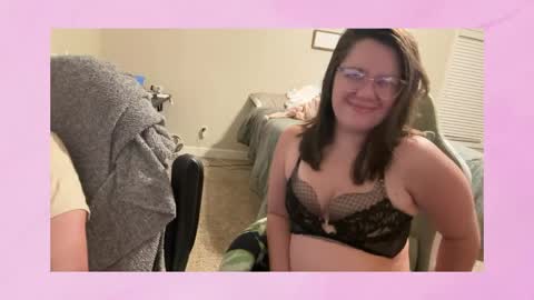 Pineapple Princess online show from June 2026 01:00:01 AM