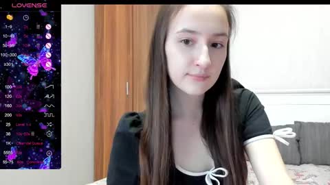 pingviluly online show from December 2025 11:04:02 AM