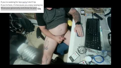 pini_z online show from January 2025 01:00:01 AM