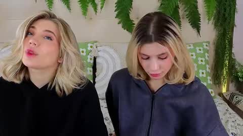 Adele online show from October 2025 08:16:02 AM