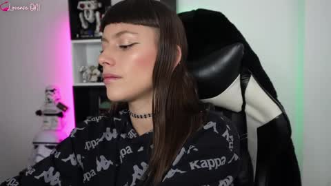 Emily online show from May 2026 05:18:01 PM