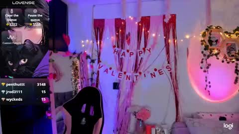 Sarah .. online show from February 2025 11:12:01 AM