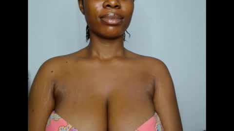 pinkxsugar online show from November 2025 09:04:01 PM