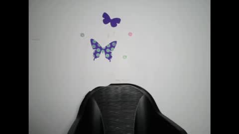 pinkykiki_247 online show from December 2025 05:41:01 PM