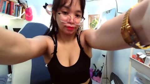 Rose online show from February 2025 09:56:01 AM