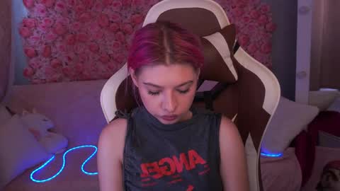 pinkytrix online show from May 2026 06:09:02 AM