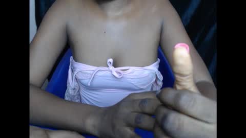 pinkyxxpussy online show from September 2025 02:49:02 PM