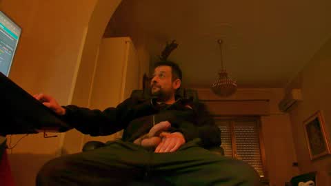 Snapshot of pinopinoxxx chatting on February 2025 03:31:02 PM robi online show from February 2025 03:31:02 PM