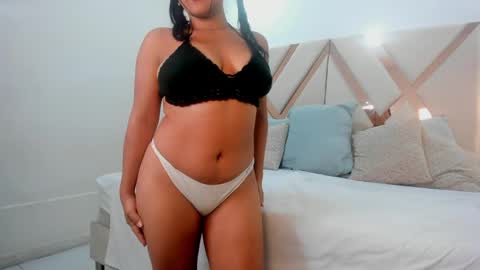 Pirly  online show from May 2026 07:31:01 PM