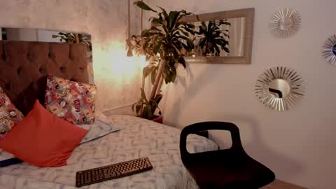 cris online show from January 2025 11:11:01 AM