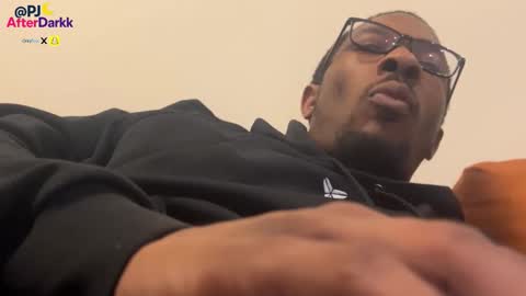 pjafterdarkk online show from February 2026 10:30:02 PM