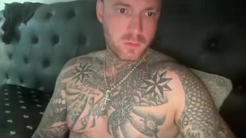 Snapshot of platinum_338 chatting on September 2025 02:07:01 PM platinum_338 online show from September 2025 02:07:01 PM