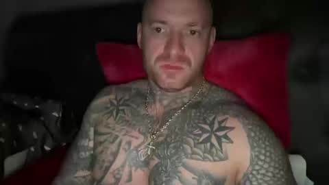 Snapshot of platinum_338 chatting on October 2025 01:32:02 PM platinum_338 online show from October 2025 01:32:02 PM