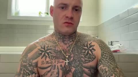 Snapshot of platinum_338 chatting on October 2025 07:52:01 PM platinum_338 online show from October 2025 07:52:01 PM