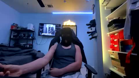 X X X online show from November 2025 04:34:02 PM