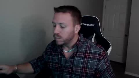 Player online show from October 2025 12:45:01 AM