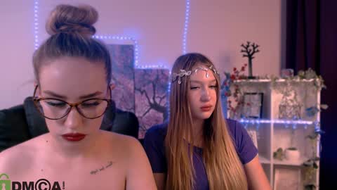 Sophie online show from January 2025 12:20:01 AM