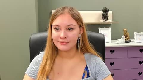 Valeria online show from February 2025 11:32:01 AM