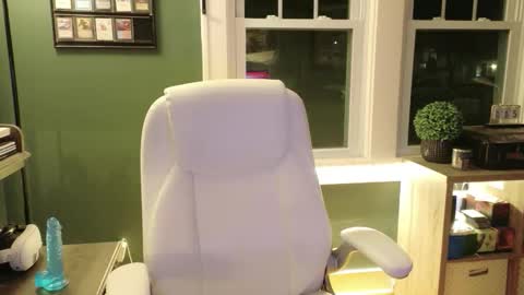 playwithbrittany online show from December 2025 12:38:02 AM