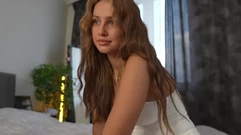 21 y.o Mila online show from July 2026 03:44:01 PM